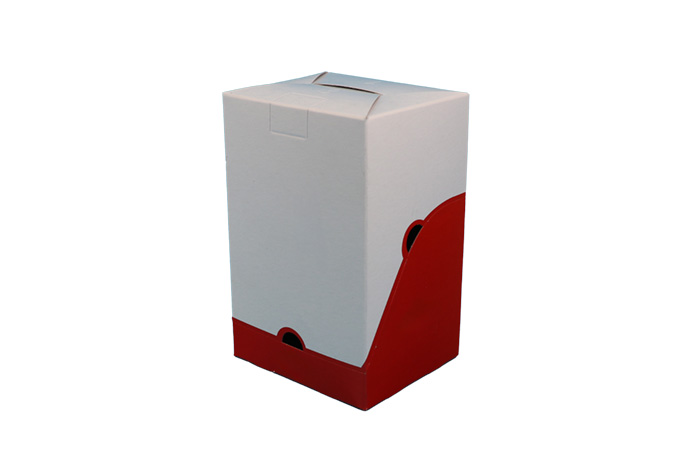 roter Karton